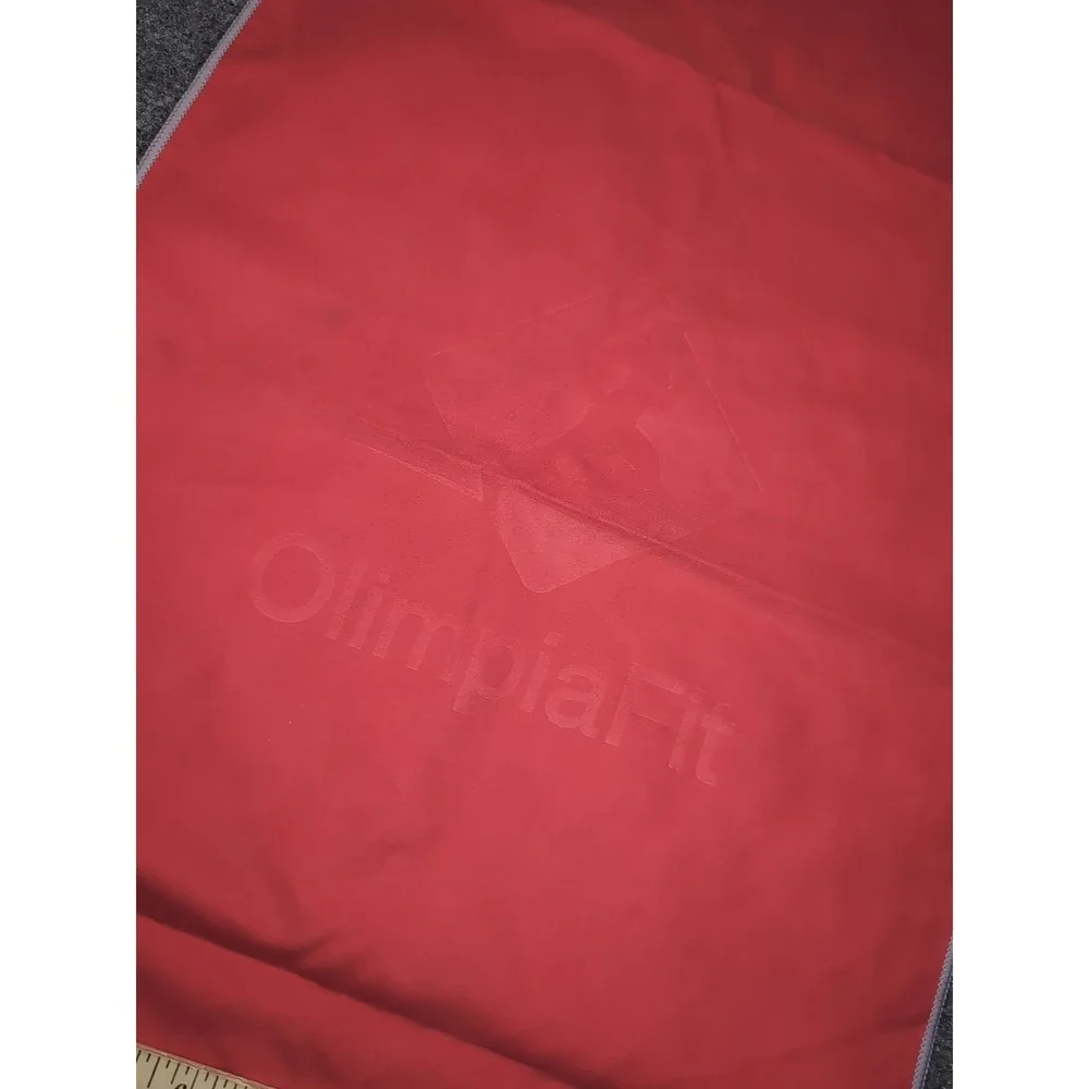 OlimpiaFit Quick Dry Towel 2 Pack Lightweight Microfiber Travel Towels Bag Red